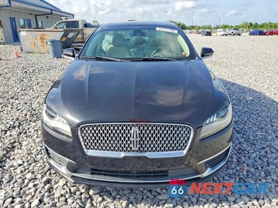 Piąte zdjęcie samochodu w środku: 2019 LINCOLN MKZ RESERVE I VIN:3LN6L5C96KR613795 - miniatura