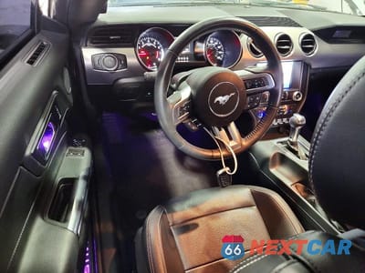 Zdjęcie 8 z 12 samochodu: 2022 FORD MUSTANG VIN:1FA6P8TH2N5145319 - miniatura