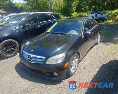 Drugie zdjęcie samochodu z przodu: 2010 MERCEDES-BENZ C 300 4MATIC VIN:WDDGF8BB2AR105863 - miniatura