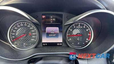 Zdjęcie 7 z 10 samochodu: 2018 MERCEDES-BENZ C 43 4MATIC AMG VIN:55SWF6EB0JU242794 - miniatura