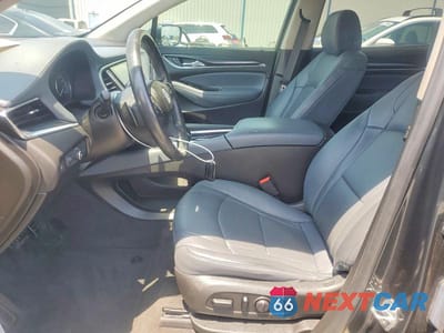 Zdjęcie 7 z 13 samochodu: 2019 BUICK ENCLAVE ESSENCE VIN:5GAERBKW7KJ220954 - miniatura
