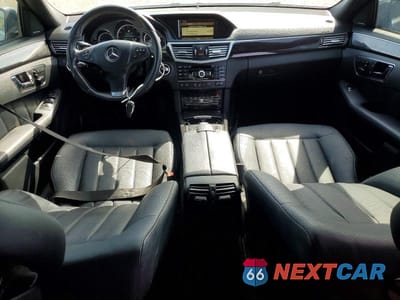 Zdjęcie 8 z 12 samochodu: 2011 MERCEDES-BENZ E 550 VIN:WDDHF7CBXBA417281 - miniatura