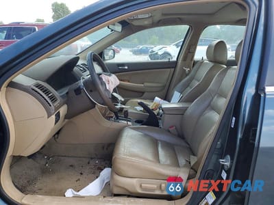 Zdjęcie 7 z 12 samochodu: 2005 HONDA ACCORD EX VIN:1HGCM66585A063891 - miniatura