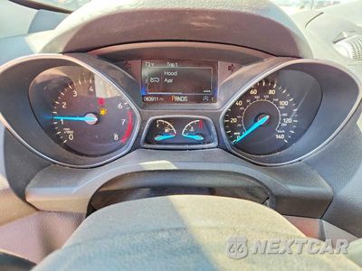 Zdjęcie 9 z 13 samochodu: 2019 FORD ESCAPE SE VIN:1FMCU9GD7KUB29570 - miniatura