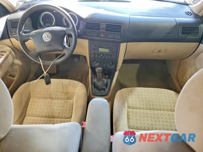 Zdjęcie 8 z 12 samochodu: 2004 VOLKSWAGEN JETTA GLS TDI VIN:WVWSR61J04W140299 - miniatura