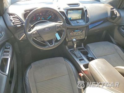 Zdjęcie 8 z 13 samochodu: 2018 FORD ESCAPE SE VIN:1FMCU0GD1JUD15213 - miniatura