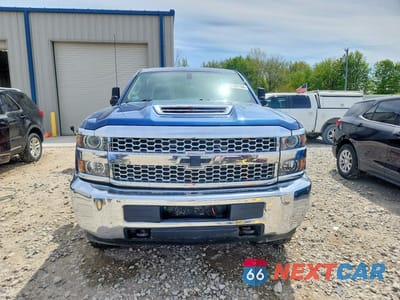 Piąte zdjęcie samochodu w środku: 2019 CHEVROLET SILVERADO K2500 HEAVY DUTY VIN:1GC1KREY9KF161920 - miniatura