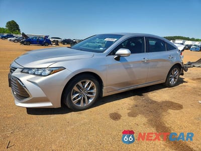 2020 TOYOTA AVALON XLE 4T1AZ1FB4LU046108 - główne zdjęcie licytacji z USA - miniatura