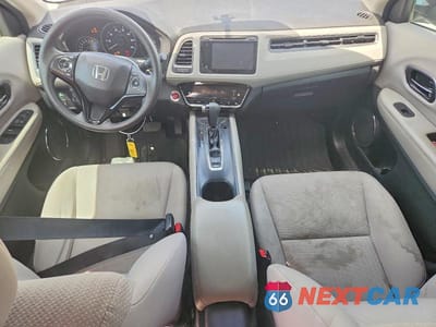 Zdjęcie 8 z 13 samochodu: 2017 HONDA HR-V EX VIN:3CZRU5H55HM715304 - miniatura