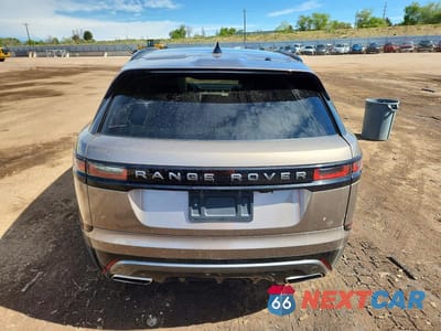 Zdjęcie 6 z 12 samochodu: 2018 LAND ROVER RANGE ROVER VELAR R-DYNAMIC SE VIN:SALYL2RV2JA747754 - miniatura