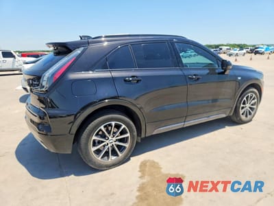 Trzecie zdjęcie samochodu z tyłu: 2024 CADILLAC XT4 SPORT VIN:1GYFZER49RF111413 - miniatura