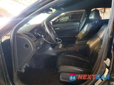 Zdjęcie 7 z 12 samochodu: 2017 CHRYSLER 300 S VIN:2C3CCABG5HH668862 - miniatura