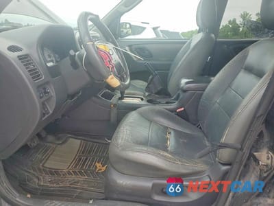 Zdjęcie 7 z 12 samochodu: 2007 FORD ESCAPE XLT VIN:1FMYU93157KB26008 - miniatura