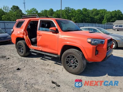 Czwarte zdjęcie samochodu z boku: 2023 TOYOTA 4RUNNER TRD PRO VIN:JTELU5JR8P6174736 - miniatura