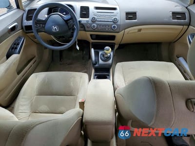 Zdjęcie 8 z 12 samochodu: 2006 HONDA CIVIC LX VIN:1HGFA15426L807685 - miniatura