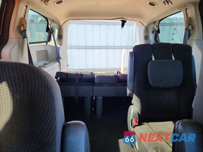 Zdjęcie 10 z 13 samochodu: 2018 DODGE GRAND CARAVAN SE VIN:2C4RDGBGXJR151076 - miniatura