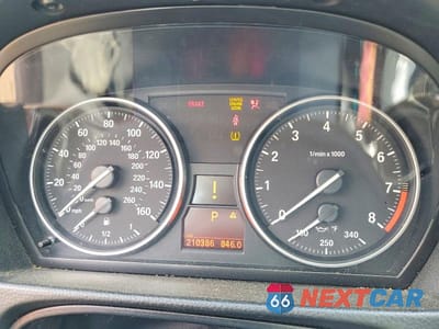 Zdjęcie 9 z 12 samochodu: 2009 BMW 335 XI VIN:WBAWC73569E067796 - miniatura