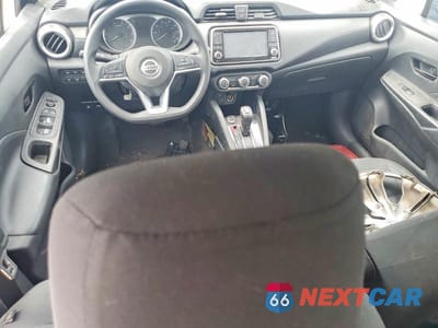 Zdjęcie 8 z 12 samochodu: 2020 NISSAN VERSA S VIN:3N1CN8DV6LL909275 - miniatura