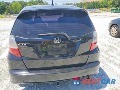 Zdjęcie 6 z 12 samochodu: 2009 HONDA FIT SPORT VIN:JHMGE88419S027603 - miniatura
