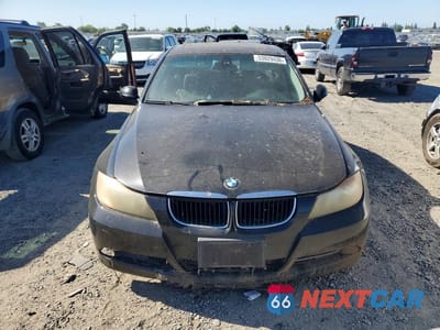 Piąte zdjęcie samochodu w środku: 2008 BMW 328 I VIN:WBAVA37588NL54947 - miniatura