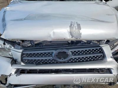 Zdjęcie 12 z 13 samochodu: 2006 TOYOTA RAV4 BASE VIN:JTMZK33VX66000328 - miniatura