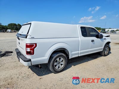 Trzecie zdjęcie samochodu z tyłu: 2019 FORD F150 SUPER CAB VIN:1FTEX1EP3KFA53630 - miniatura