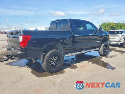 Trzecie zdjęcie samochodu z tyłu: 2017 NISSAN TITAN XD SL VIN:1N6BA1F46HN507339 - miniatura