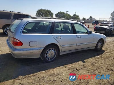 Trzecie zdjęcie samochodu z tyłu: 2001 MERCEDES-BENZ E 320 VIN:WDBJH65J01B276815 - miniatura