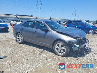 Czwarte zdjęcie samochodu z boku: 2012 FORD FUSION SE VIN:3FAHP0HA3CR410605 - miniatura