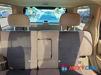 Zdjęcie 10 z 13 samochodu: 2001 NISSAN PATHFINDER SE VIN:JN8DR09Y61W573231 - miniatura