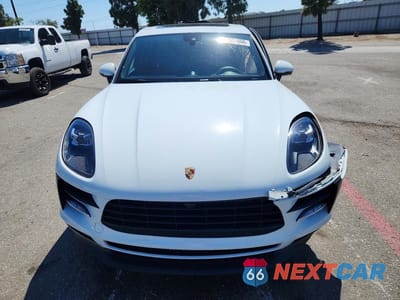 Piąte zdjęcie samochodu w środku: 2019 PORSCHE MACAN VIN:WP1AA2A50KLB01241 - miniatura