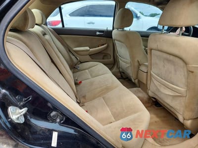 Zdjęcie 10 z 12 samochodu: 2004 HONDA ACCORD 4D DX VIN:1HGCM56674A072910 - miniatura