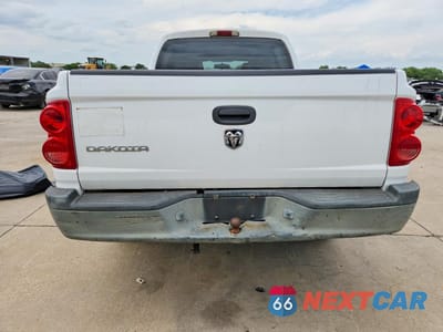 Zdjęcie 6 z 12 samochodu: 2006 DODGE DAKOTA QUAD VIN:1D7HE28K16S686879 - miniatura