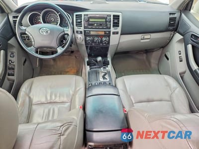 Zdjęcie 8 z 13 samochodu: 2006 TOYOTA 4RUNNER LIMITED VIN:JTEBT17R268032867 - miniatura