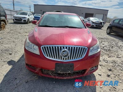 Piąte zdjęcie samochodu w środku: 2012 BUICK LACROSSE VIN:1G4GC5E33CF357773 - miniatura