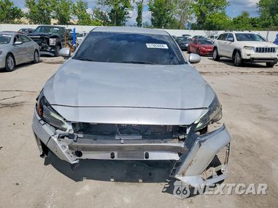 Piąte zdjęcie samochodu w środku: 2023 NISSAN ALTIMA S VIN:1N4BL4BV3PN398744 - miniatura