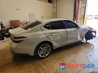 Trzecie zdjęcie samochodu z tyłu: 2022 GENESIS G70 2.0T VIN:KMTG34TA8NU093949 - miniatura