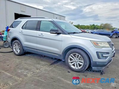 Czwarte zdjęcie samochodu z boku: 2016 FORD EXPLORER XLT VIN:1FM5K7D87GGB35000 - miniatura