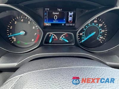 Zdjęcie 9 z 15 samochodu: 2016 FORD ESCAPE SE VIN:1FMCU0GX4GUC35892 - miniatura