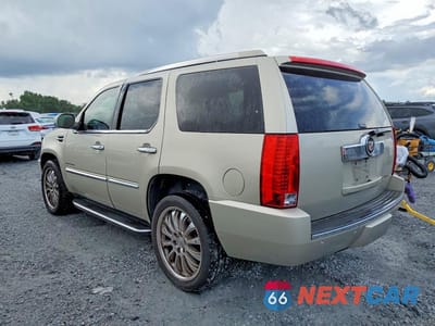 Drugie zdjęcie samochodu z przodu: 2013 CADILLAC ESCALADE VIN:1GYS3AEF9DR148873 - miniatura