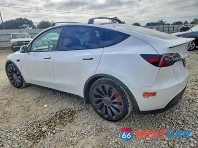 Drugie zdjęcie samochodu z przodu: 2020 TESLA MODEL Y VIN:5YJYGDEF9LF003388 - miniatura