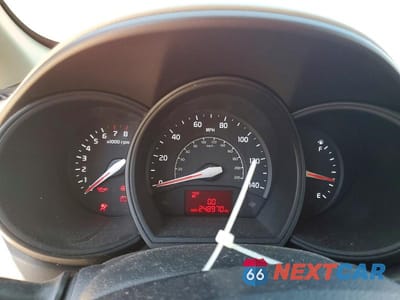 Zdjęcie 9 z 12 samochodu: 2013 KIA RIO EX VIN:KNADN4A39D6120348 - miniatura