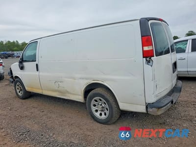 Drugie zdjęcie samochodu z przodu: 2011 CHEVROLET EXPRESS G1500 VIN:1GCSHAF44B1141555 - miniatura