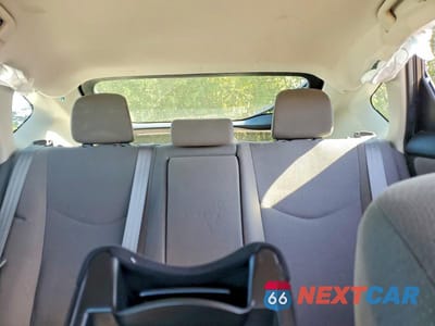 Zdjęcie 10 z 14 samochodu: 2015 TOYOTA PRIUS TWO VIN:JTDKN3DU8F0466969 - miniatura
