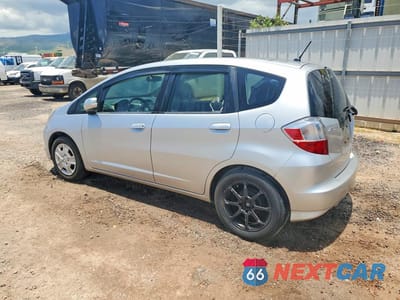 Drugie zdjęcie samochodu z przodu: 2012 HONDA FIT VIN:JHMGE8H38CC017000 - miniatura