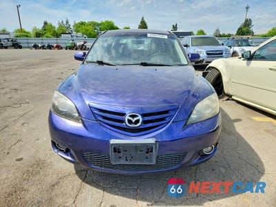 Piąte zdjęcie samochodu w środku: 2004 MAZDA 3 HATCHBACK VIN:JM1BK343941123059 - miniatura
