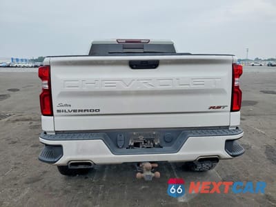 Zdjęcie 6 z 12 samochodu: 2019 CHEVROLET SILVERADO K1500 RST VIN:3GCUYEED0KG261713 - miniatura