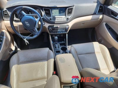 Zdjęcie 8 z 13 samochodu: 2016 HYUNDAI TUCSON LIMITED VIN:KM8J3CA28GU137246 - miniatura