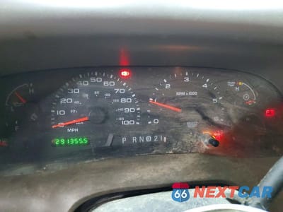 Zdjęcie 9 z 13 samochodu: 2002 FORD F350 SRW SUPER DUTY VIN:1FTSW31S42EA45876 - miniatura