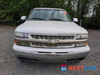 Piąte zdjęcie samochodu w środku: 2001 CHEVROLET TAHOE K1500 VIN:1GNEK13TX1J234855 - miniatura
